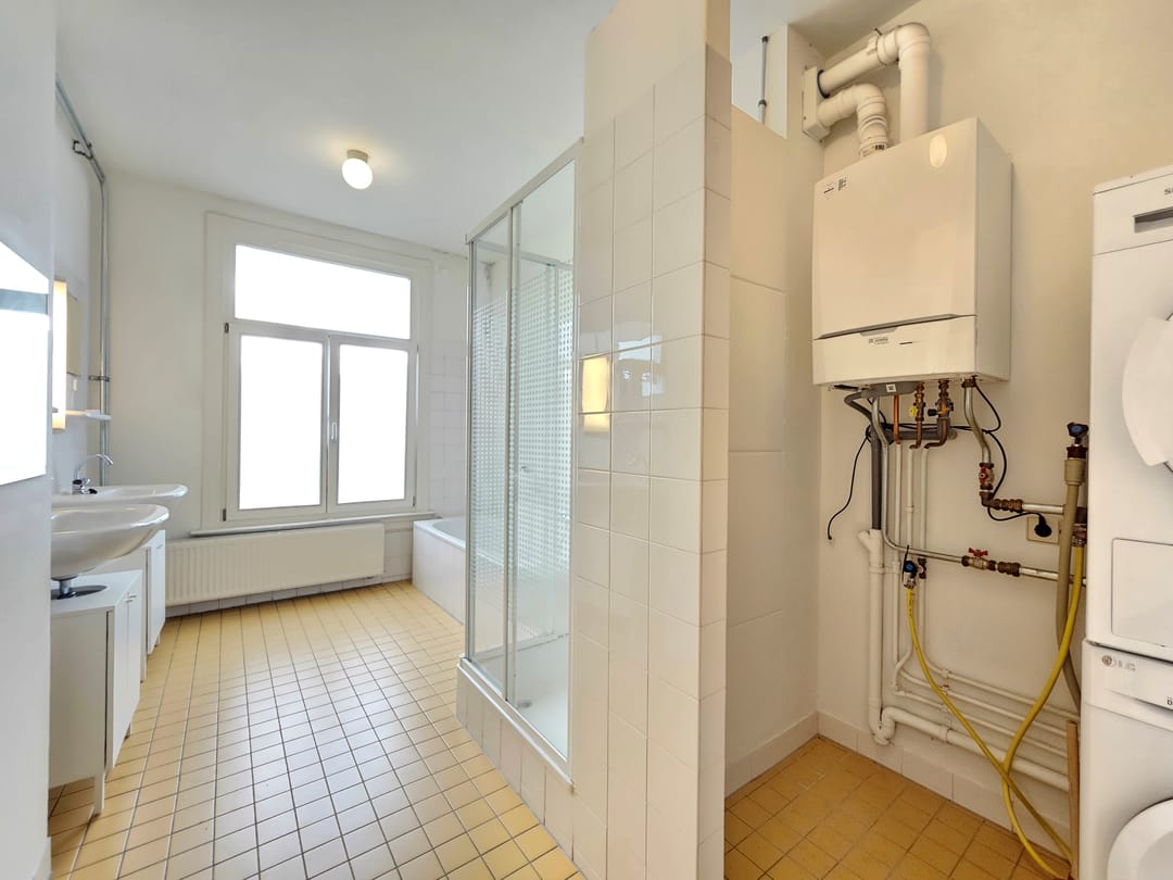 Photo 22 of Johannes Verhulststraat 175-2