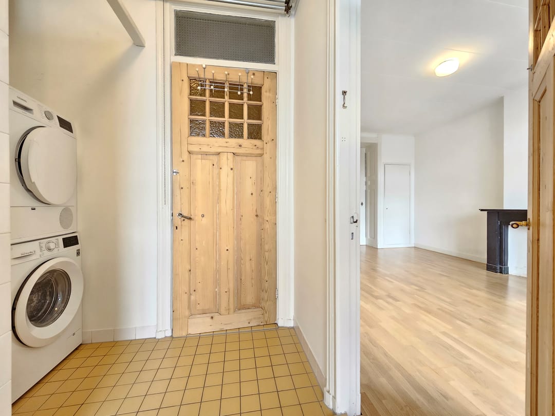Photo 26 of Johannes Verhulststraat 175-2