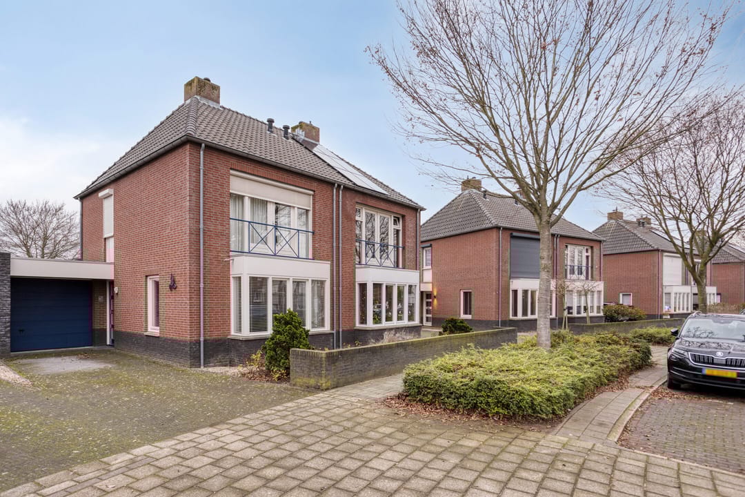 Photo 37 of Professor Schreinemakersstraat 29