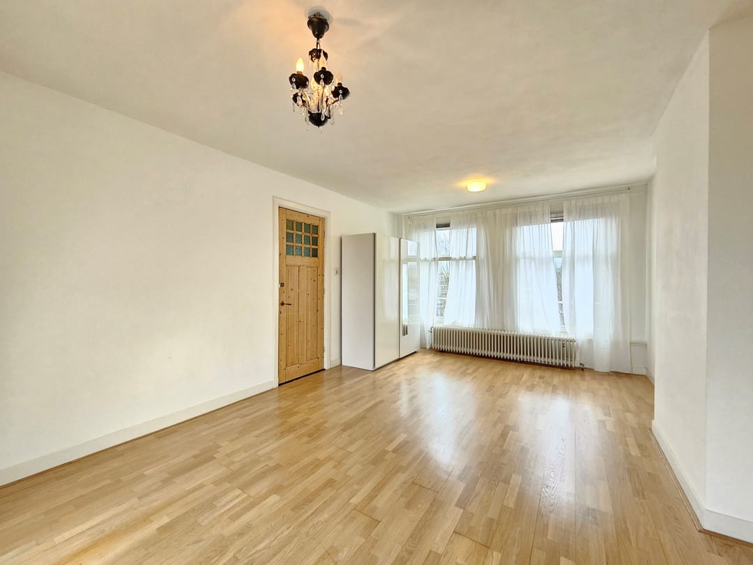 Photo 43 of Johannes Verhulststraat 175-2