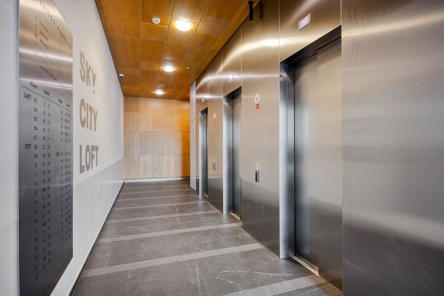 Foto 10 van Landverhuizersplein 43