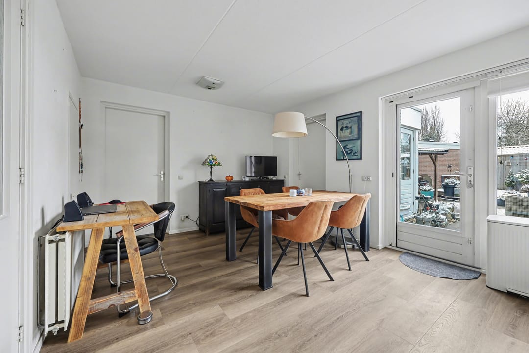 Foto 11 van Dr.Ariënsstraat 16