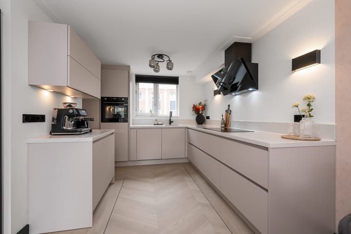 Foto 2 van Blauwe Ring 75