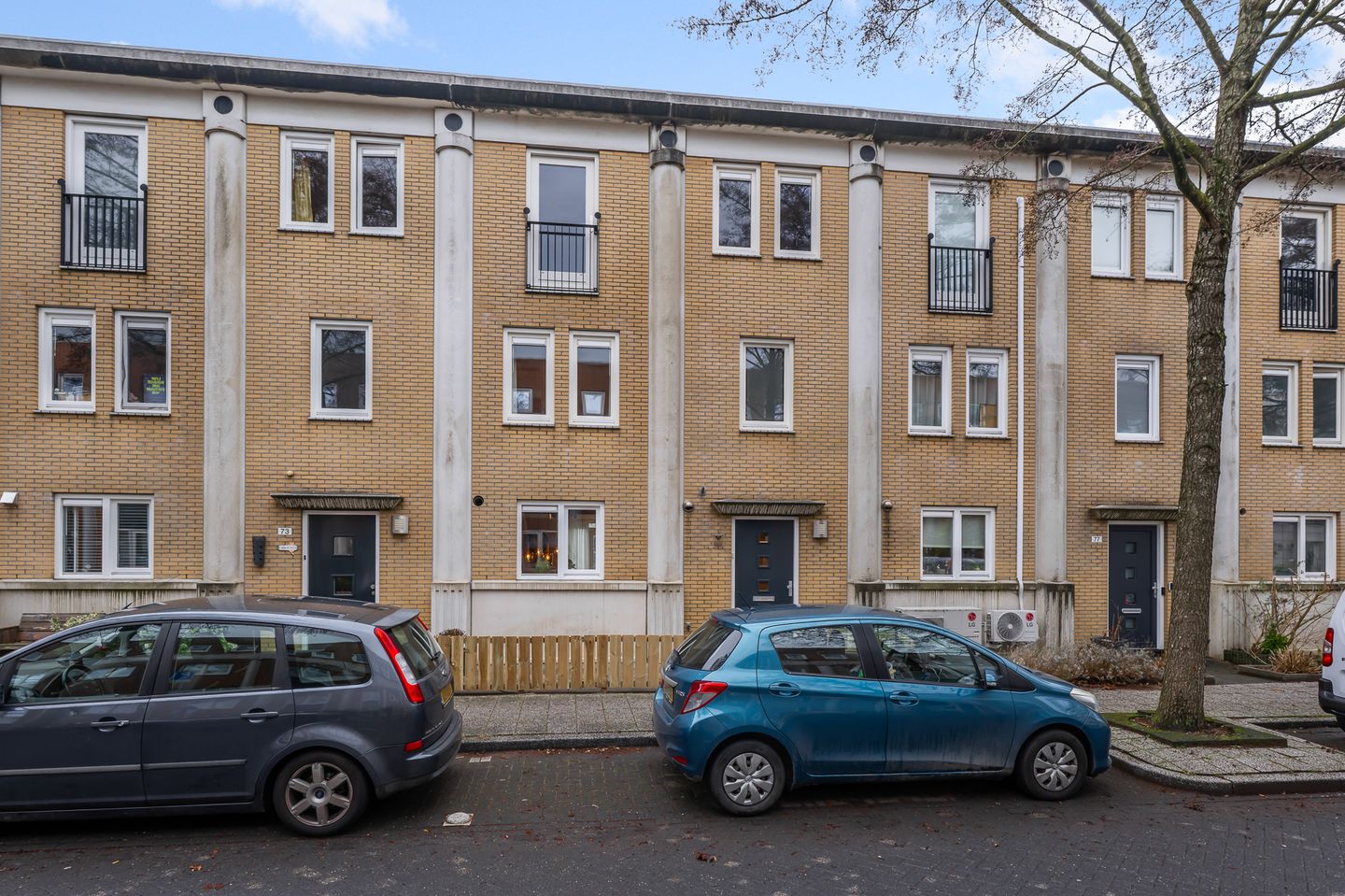 Photo 34 of Blauwe Ring 75