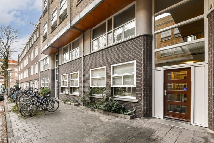 Photo 2 of Meerhuizenstraat 11-P