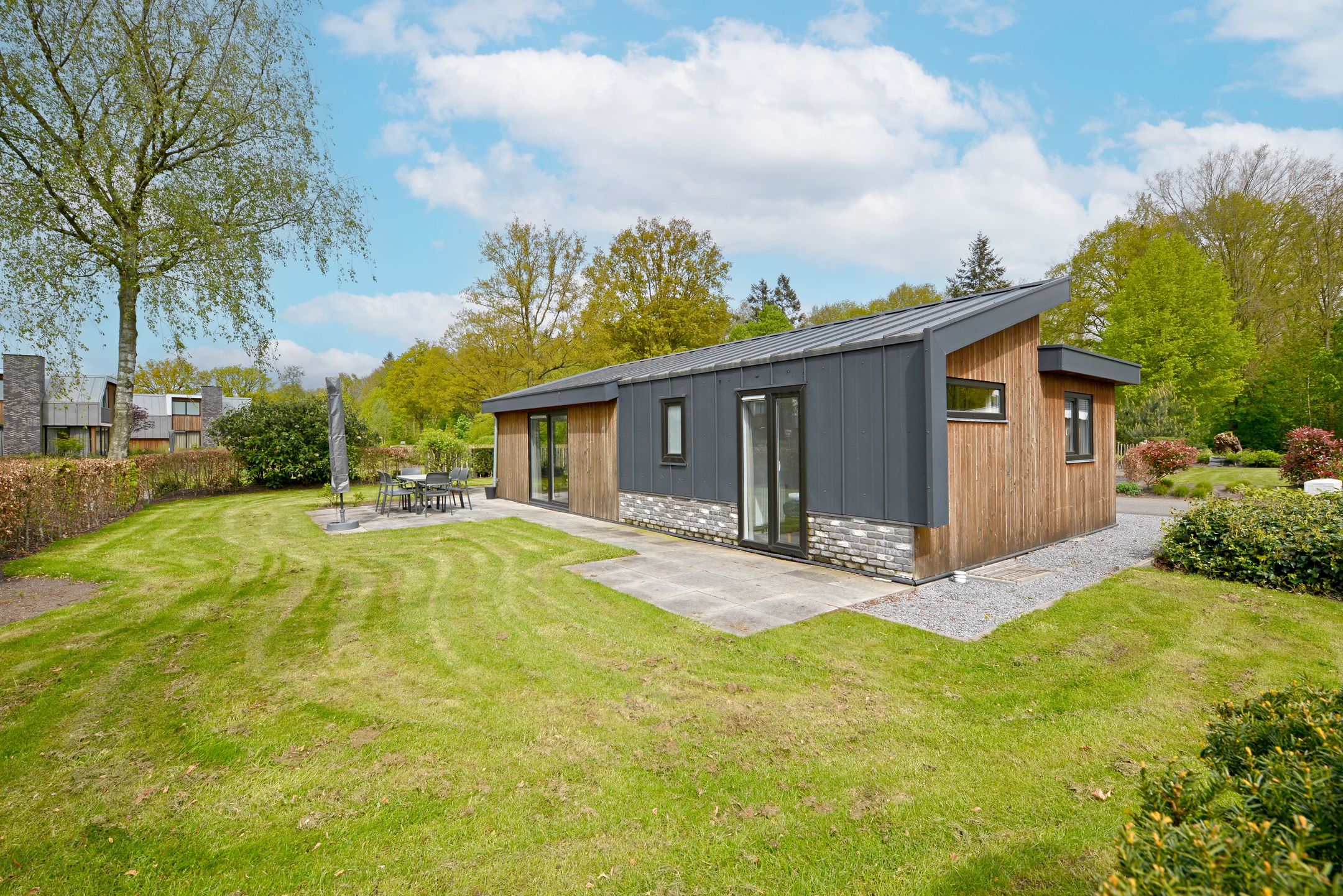 3-bedroom freehold villa in Biddinghuizen — photo 2 of 5