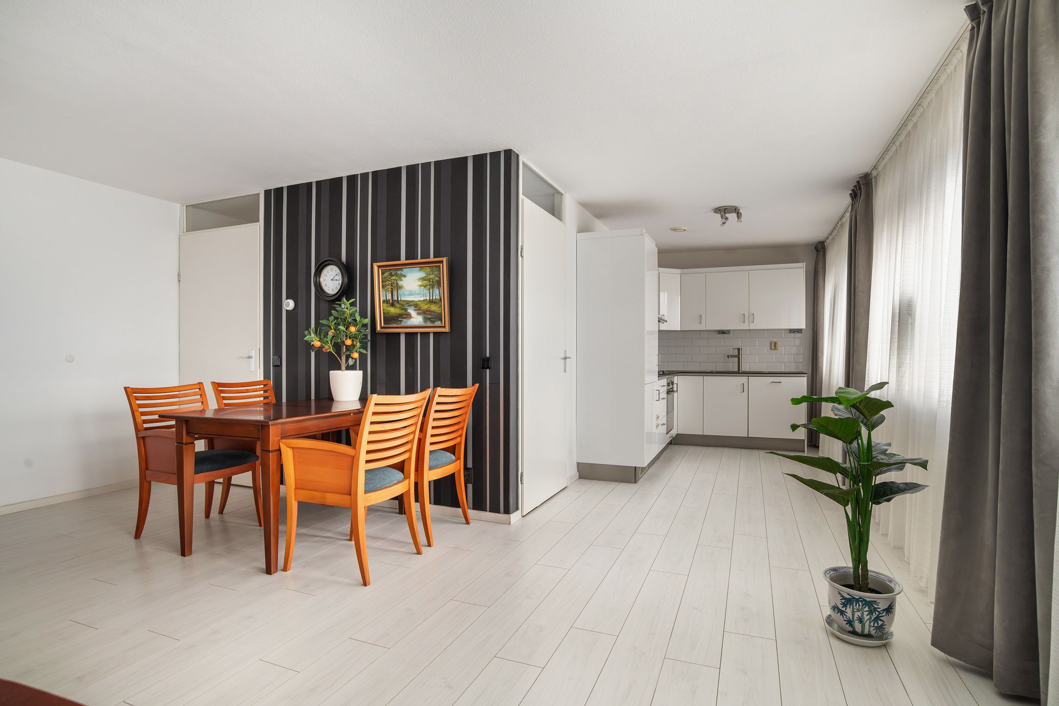 Foto 3 van Cor Kieboomplein 188