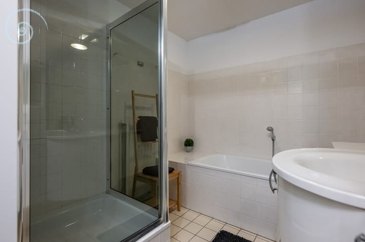 Photo 15 of Waterlinze 50