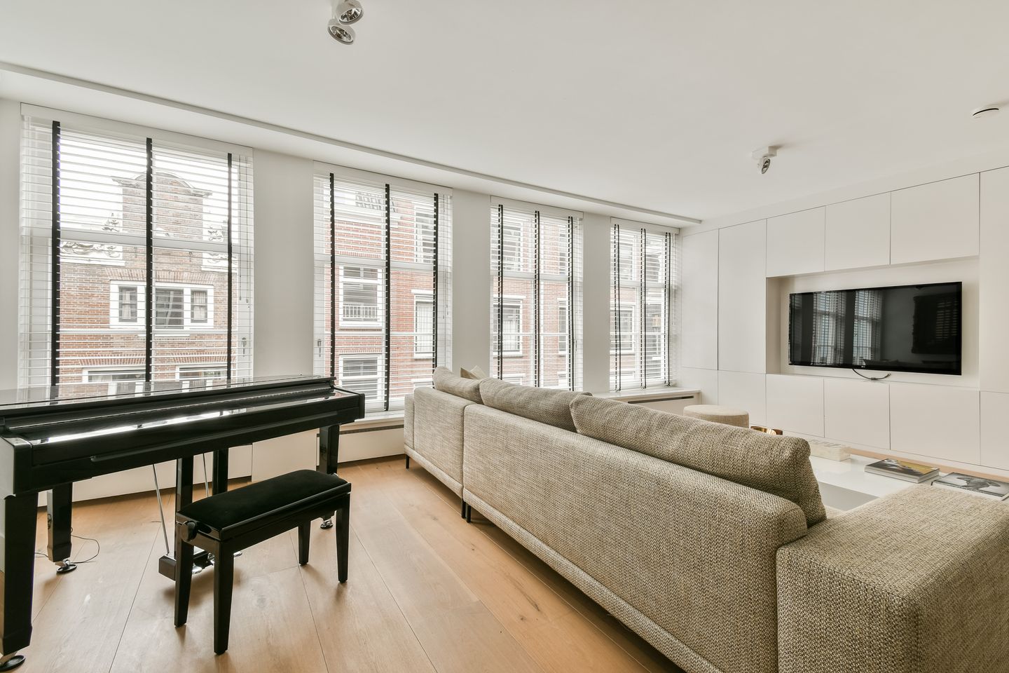 Foto 4 van Lange Leidsedwarsstraat 105-2