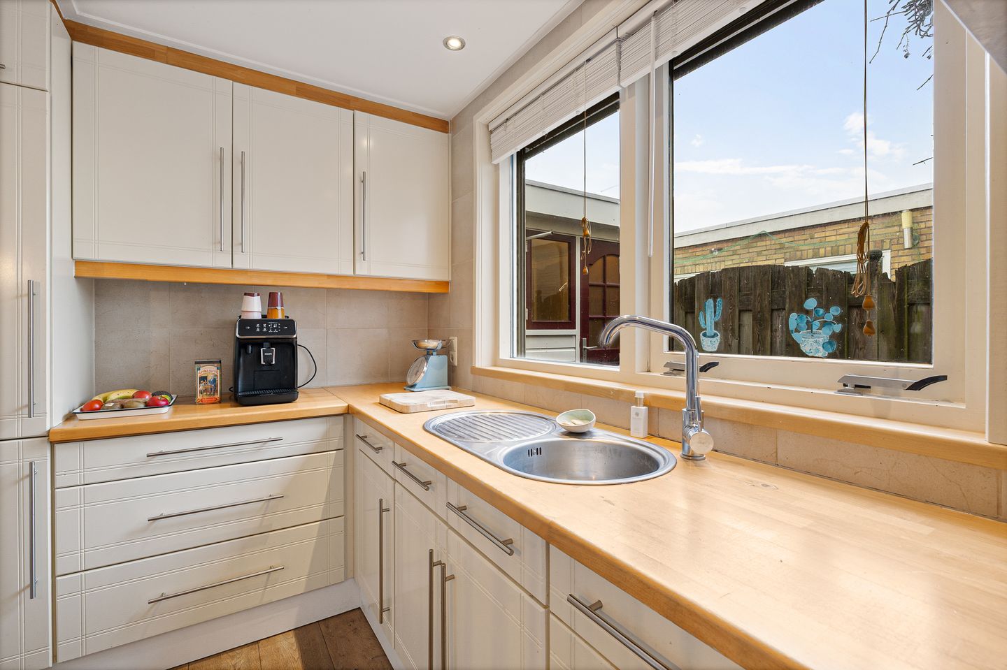 Foto 14 van Ludolf Bakhuizenstraat 13