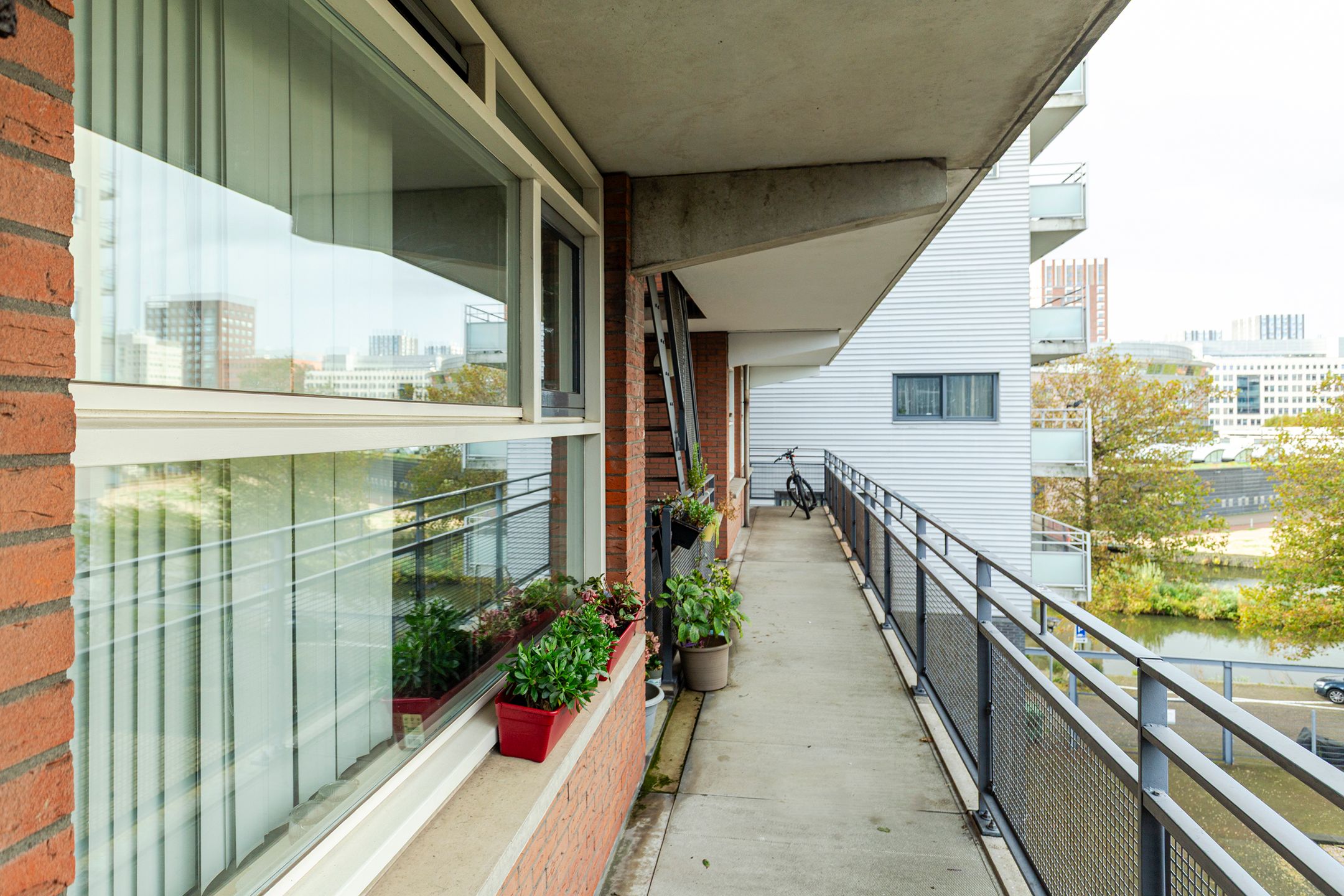 Foto 6 van Rijswijkseweg 71-C