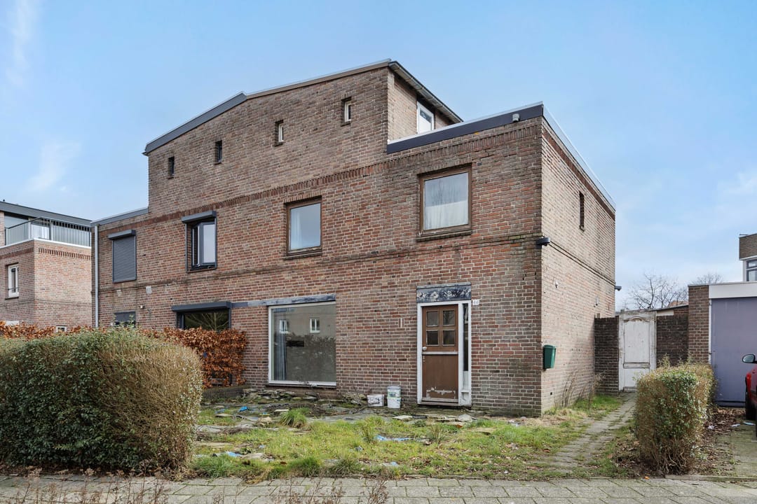 Foto 1 van Pastoor van Doornstraat 44