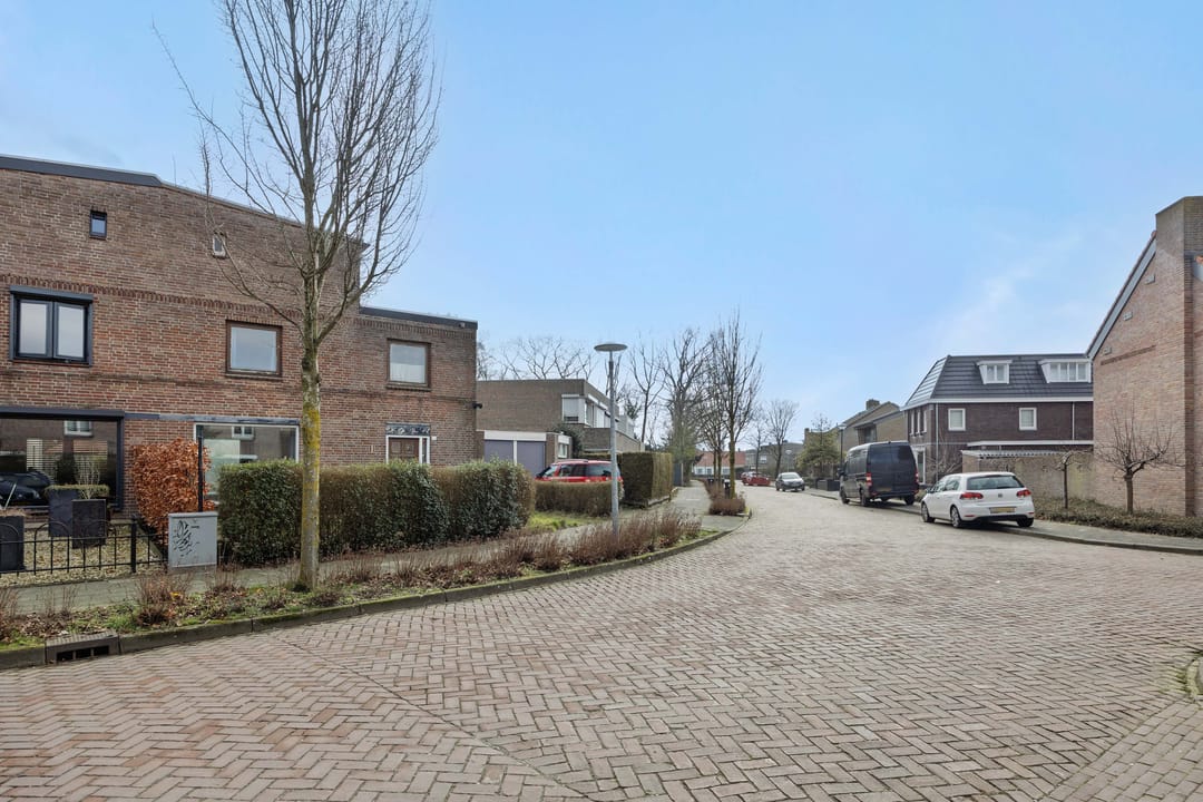 Foto 32 van Pastoor van Doornstraat 44