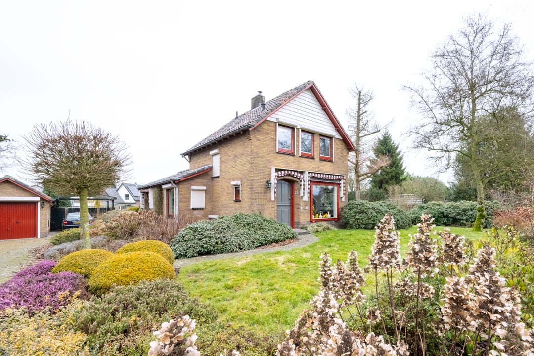 Photo 2 of Burggraaf 25