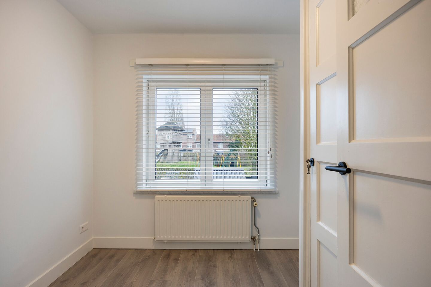 Photo 29 of Draaiboomstraat 14