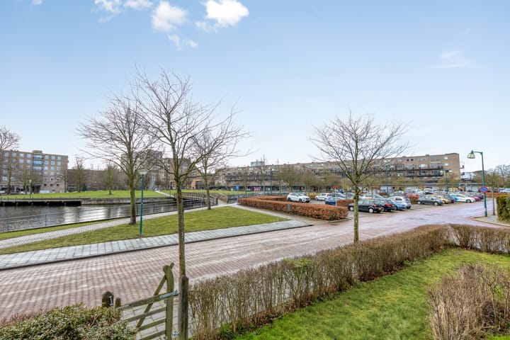 Foto 17 van Lelielaan 1