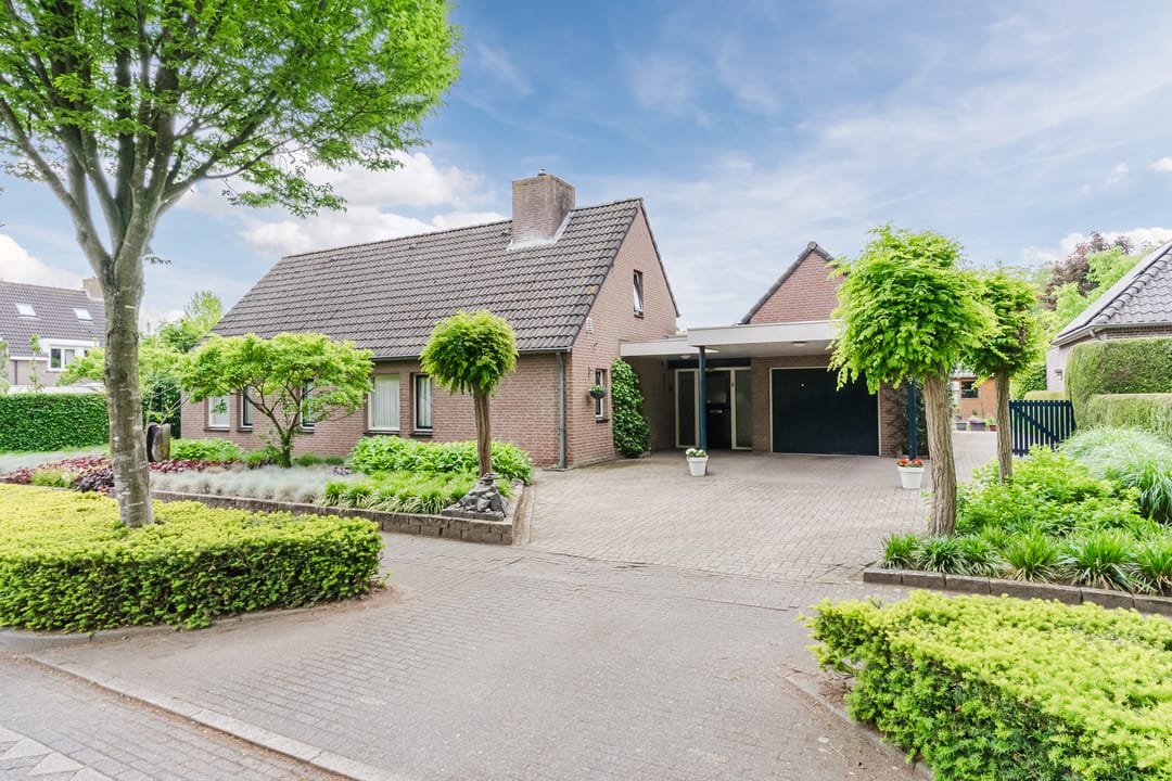 Photo 1 of De Hoeven 2