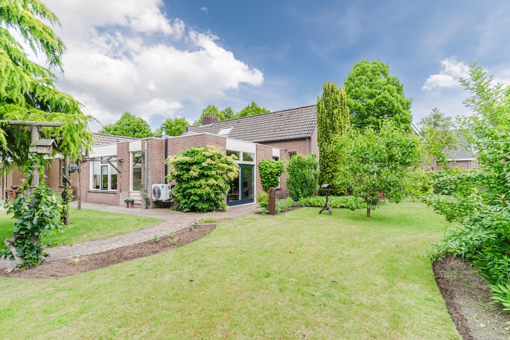 Photo 48 of De Hoeven 2