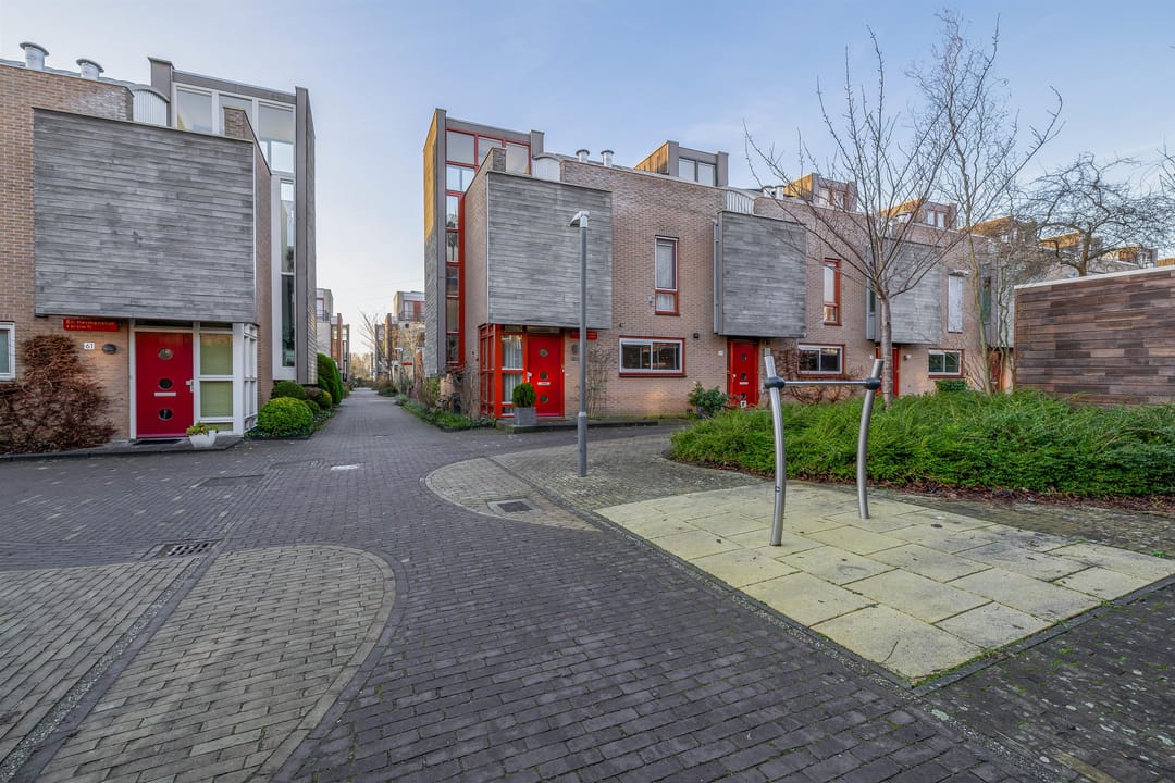 Photo 43 of Eli Heimanshof 81