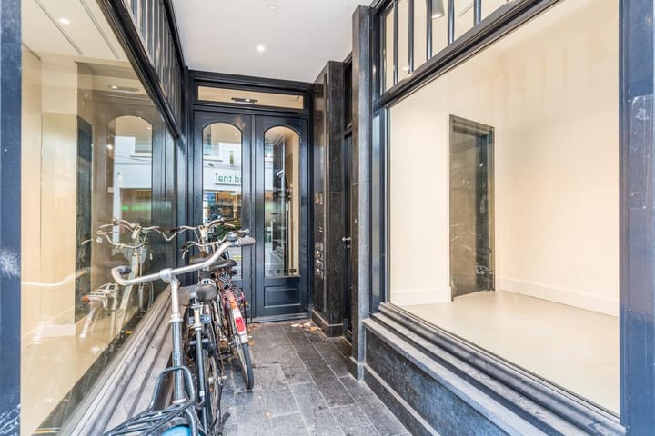 Photo 22 of Noordeinde 36-B