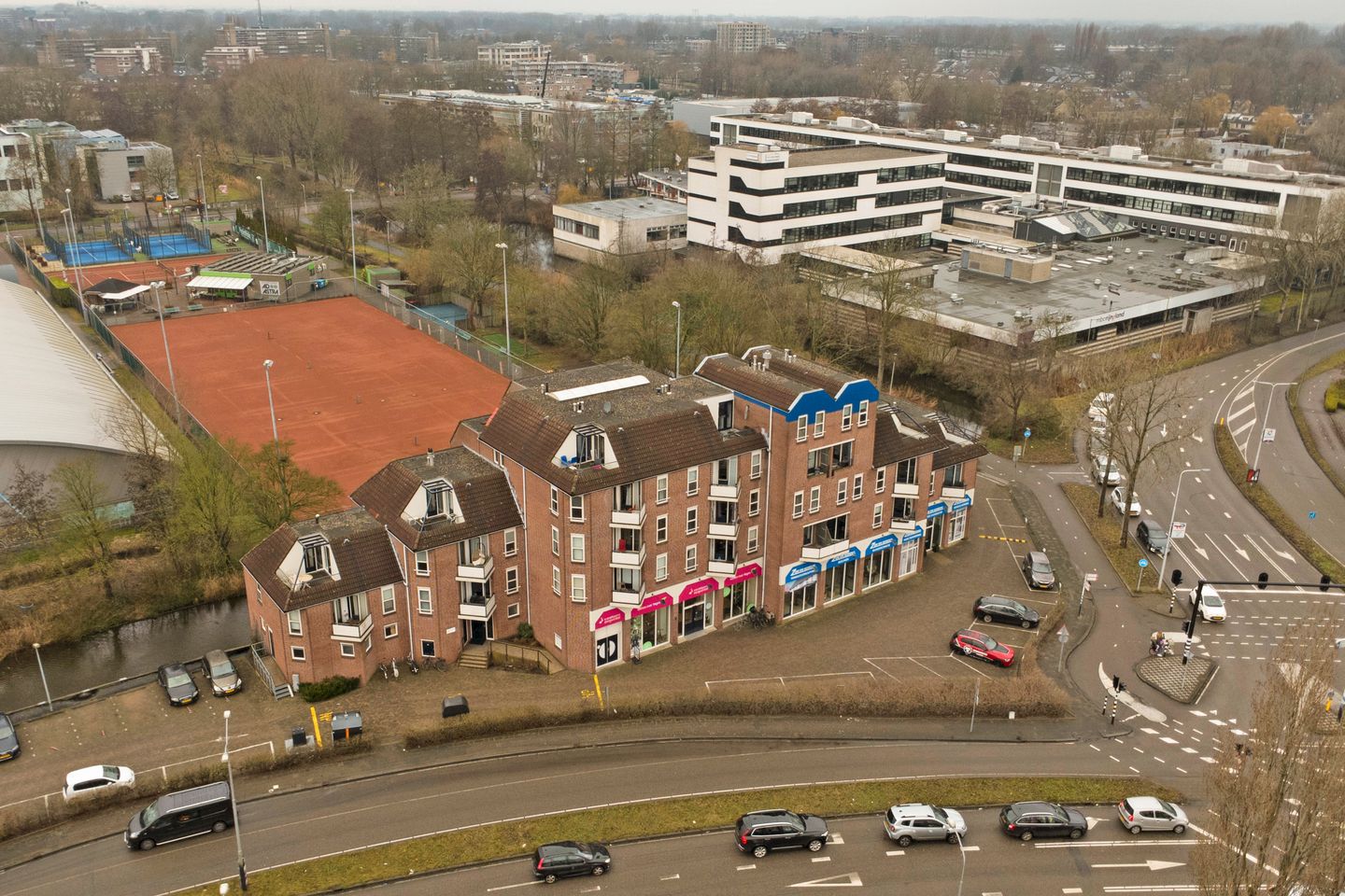 Foto 34 van Bodegraafsestraatweg 1-203