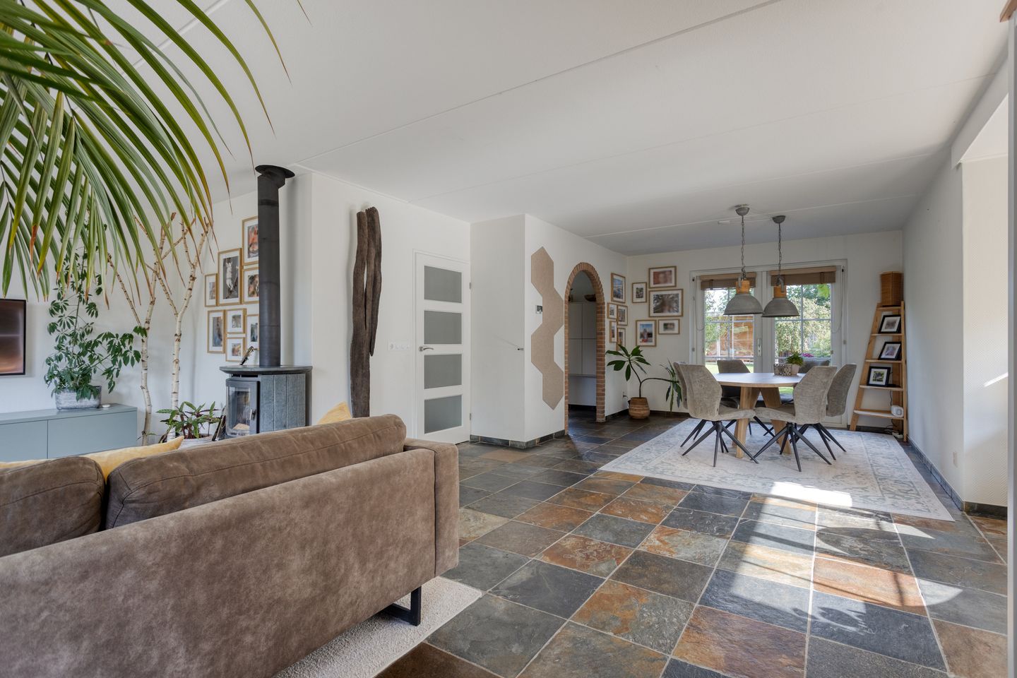 Photo 5 of Wethouder Arntzstraat 40-A