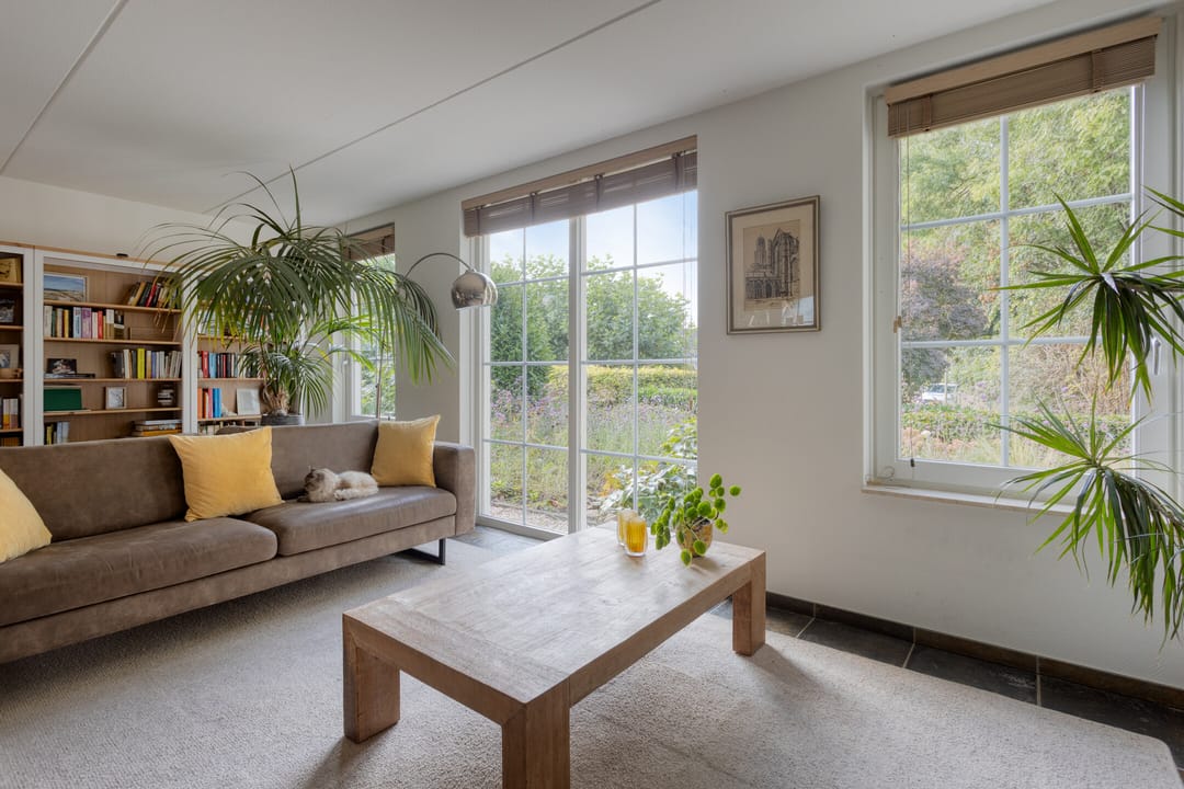 Photo 13 of Wethouder Arntzstraat 40-A