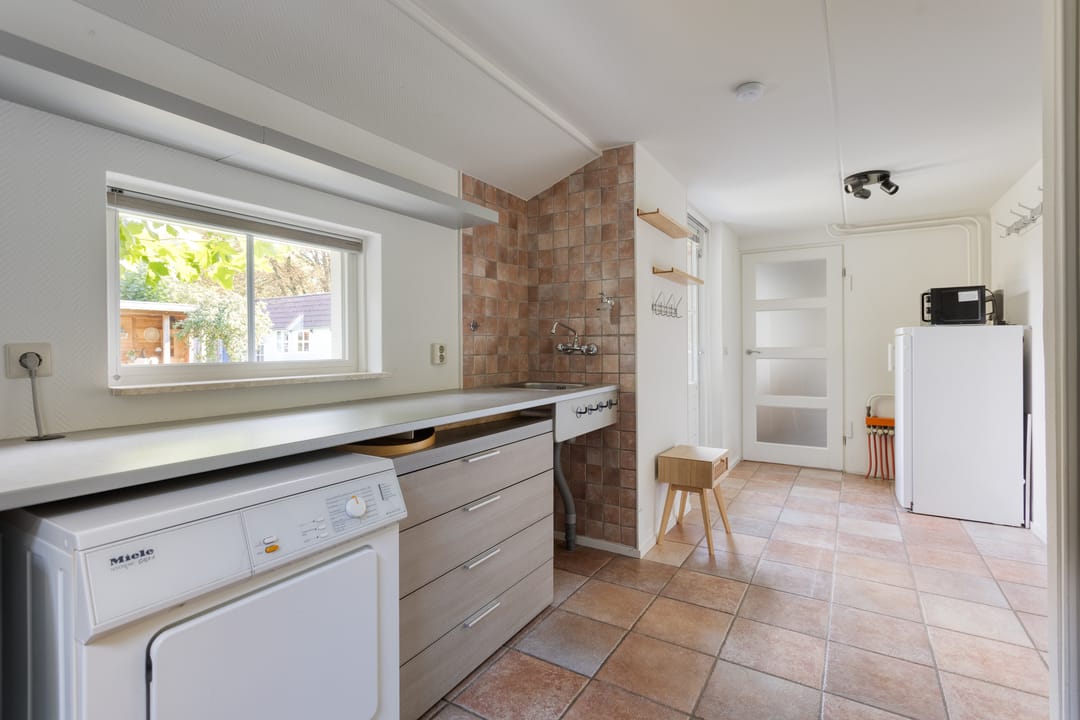 Photo 22 of Wethouder Arntzstraat 40-A