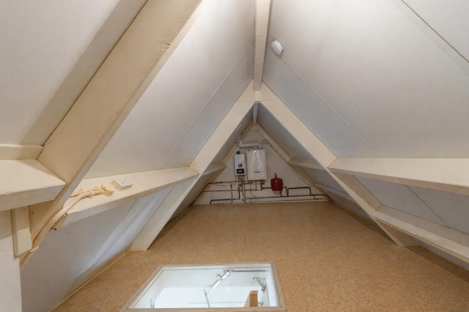 Photo 36 of Wethouder Arntzstraat 40-A