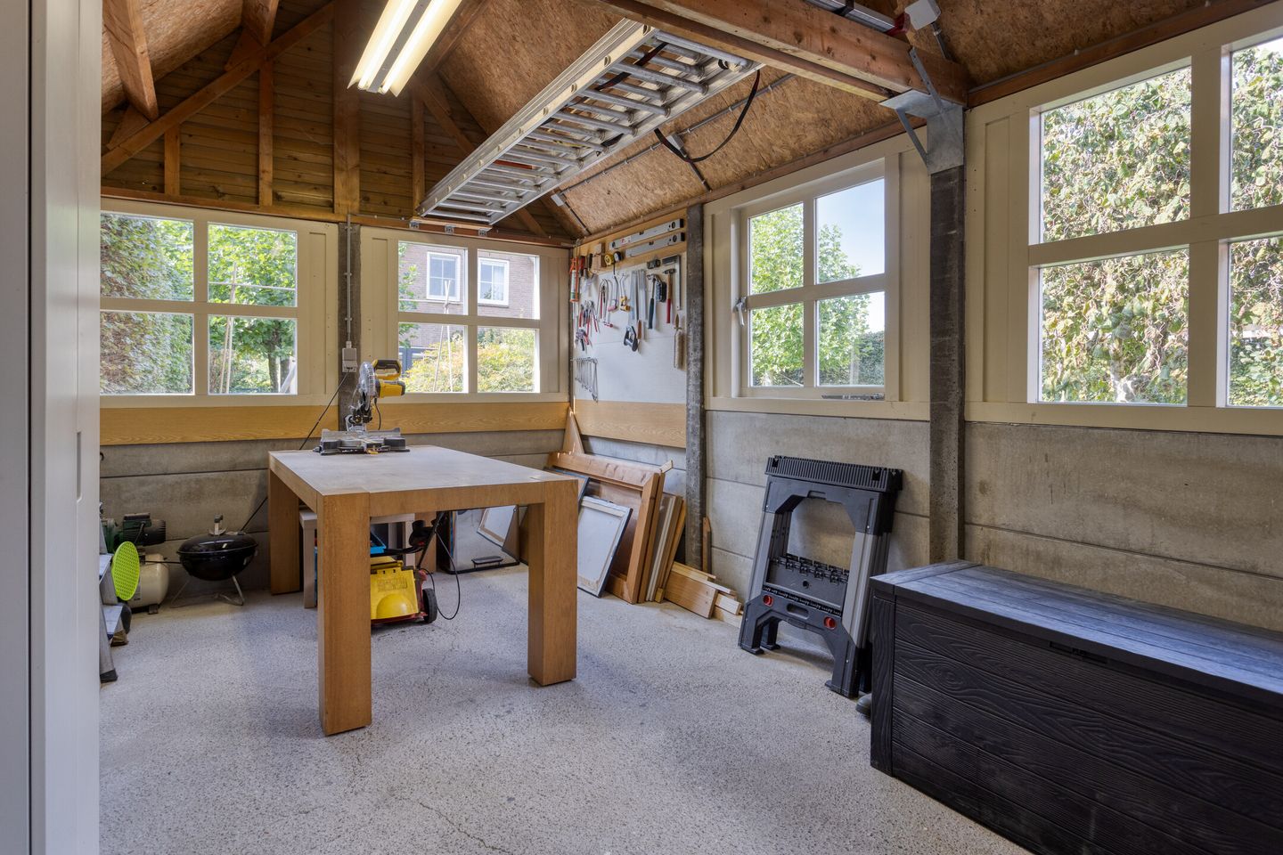 Photo 44 of Wethouder Arntzstraat 40-A