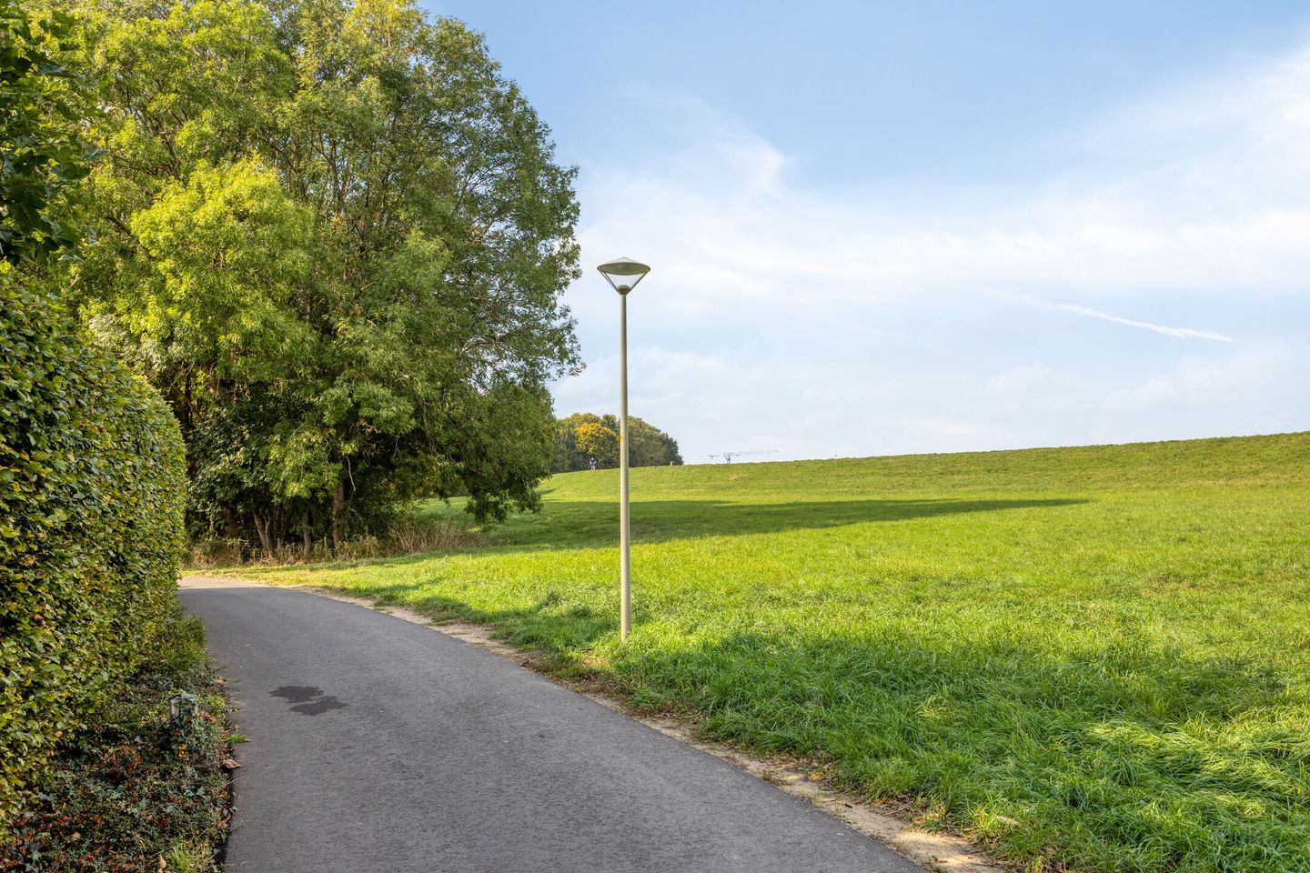 Photo 55 of Wethouder Arntzstraat 40-A