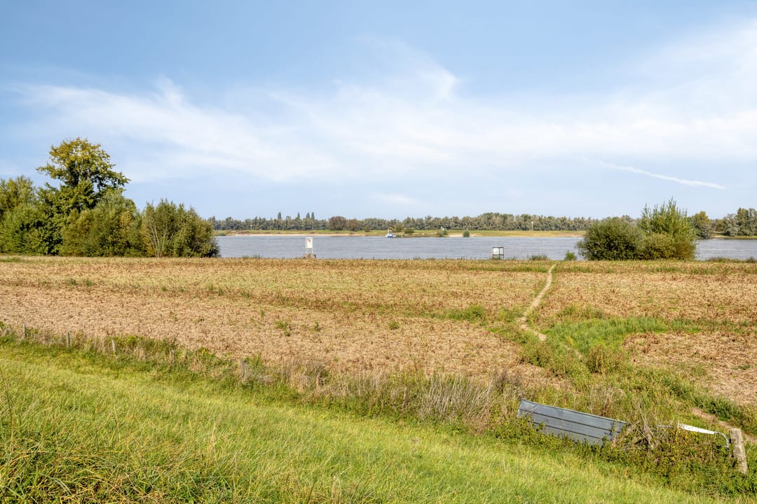 Photo 56 of Wethouder Arntzstraat 40-A