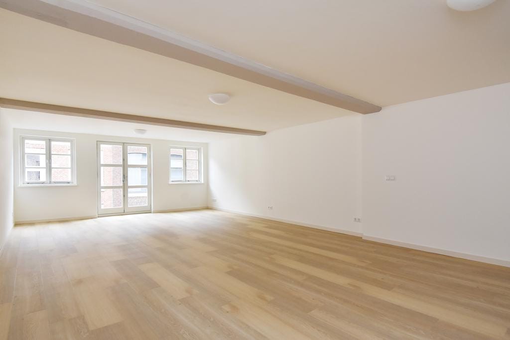 Foto 10 van Korte Houtstraat 10-C