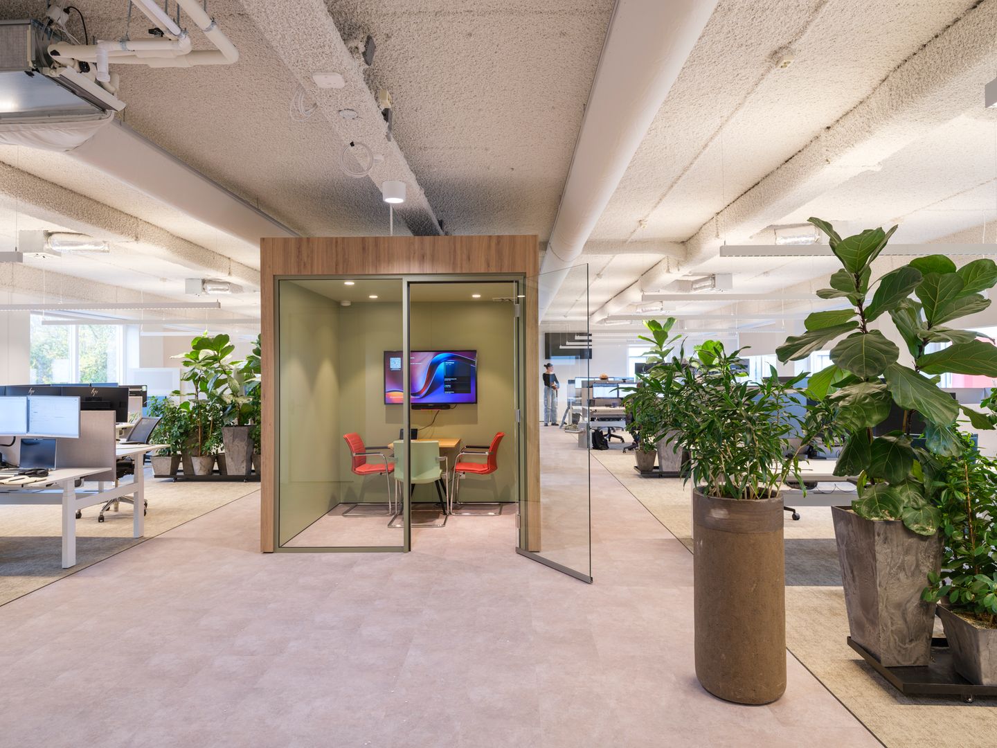 View photo 4 of Fleminglaan 10