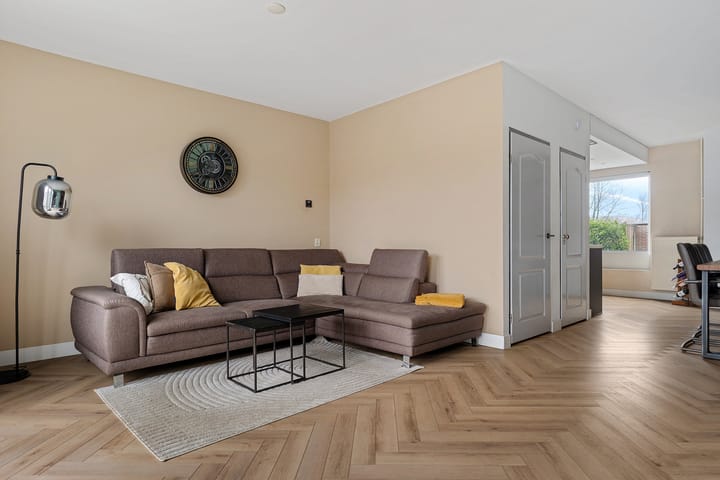 Photo 2 of Oostercluft 123