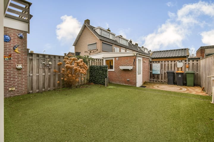 Photo 7 of Willibrorduslaan 49