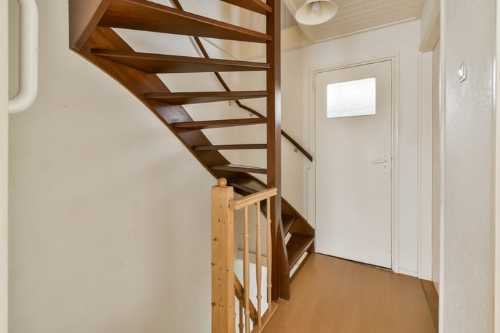 Photo 10 of Willibrorduslaan 49