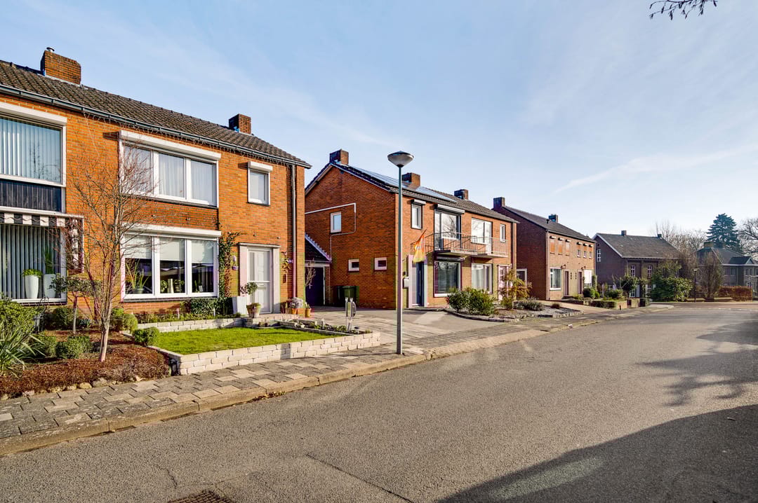 Photo 28 of van Loonstraat 10