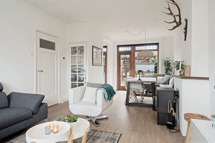 Photo 4 of Tromplaan 4