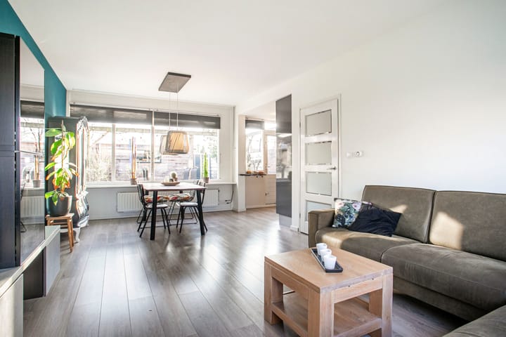 Foto 5 van Heilige Stoel 3843