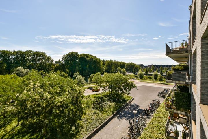 Foto 4 van Saskia van Uijlenburgkade 145