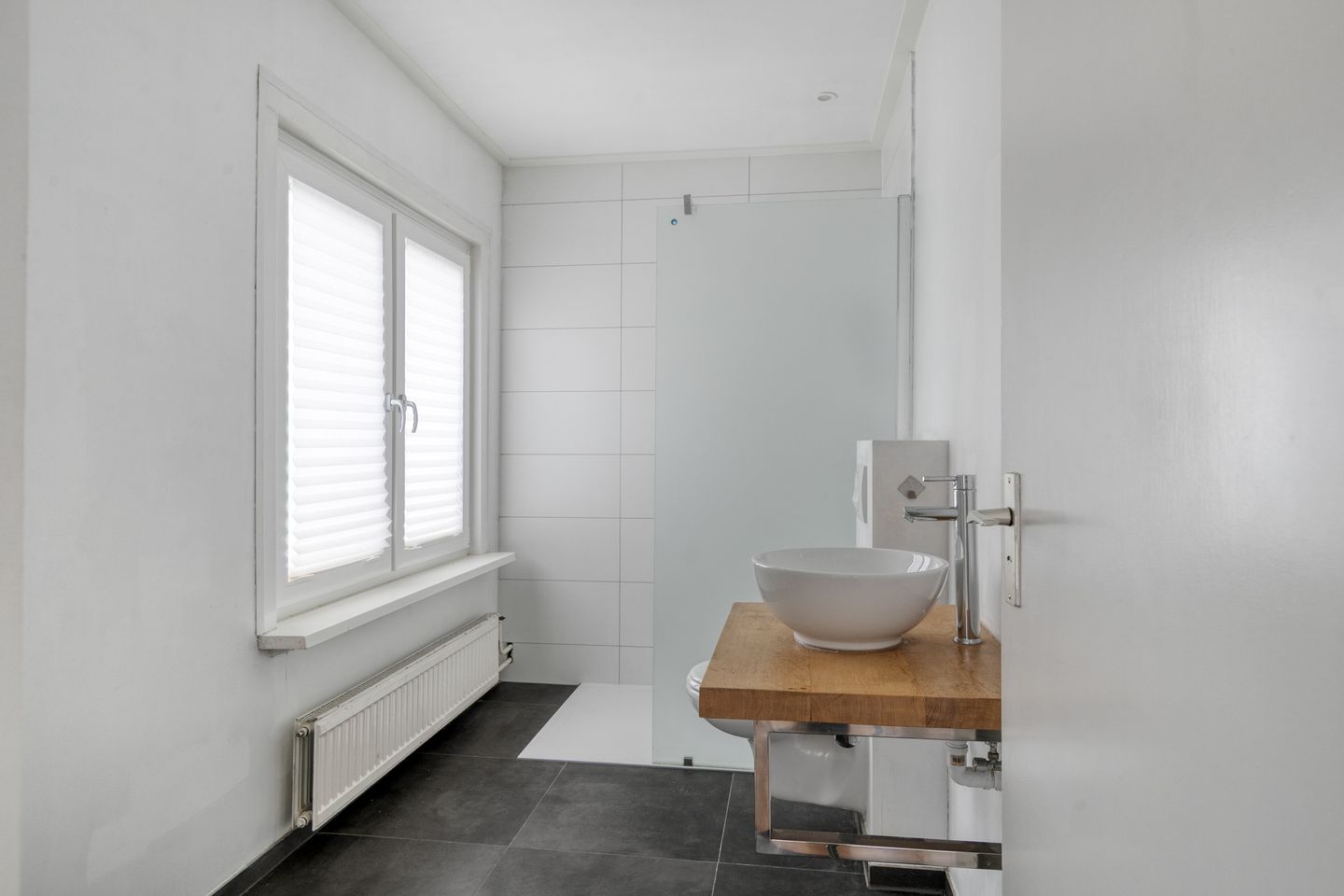 Foto 14 van Antwerpsestraatweg 370