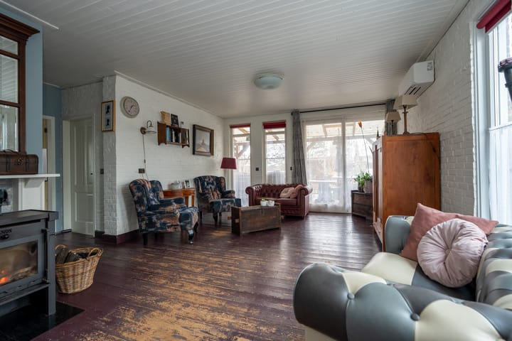 Photo 4 of Laakstraat 2