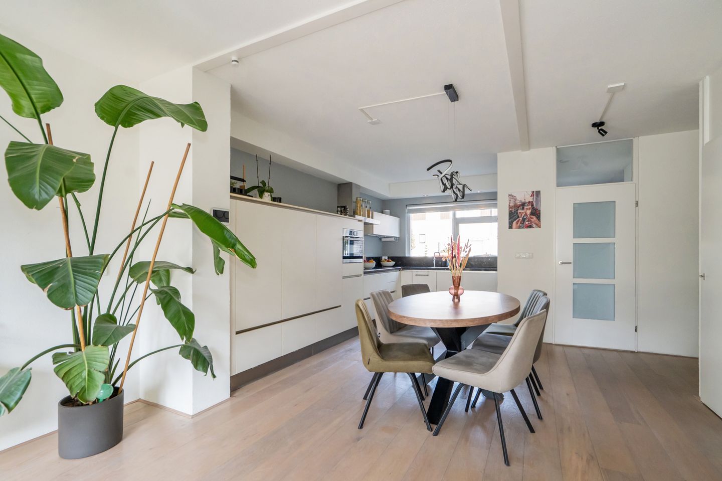 Foto 10 van Brilduikerhof 15