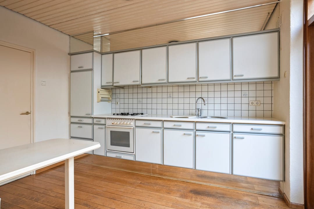 Photo 13 of Haesselderstraat 20