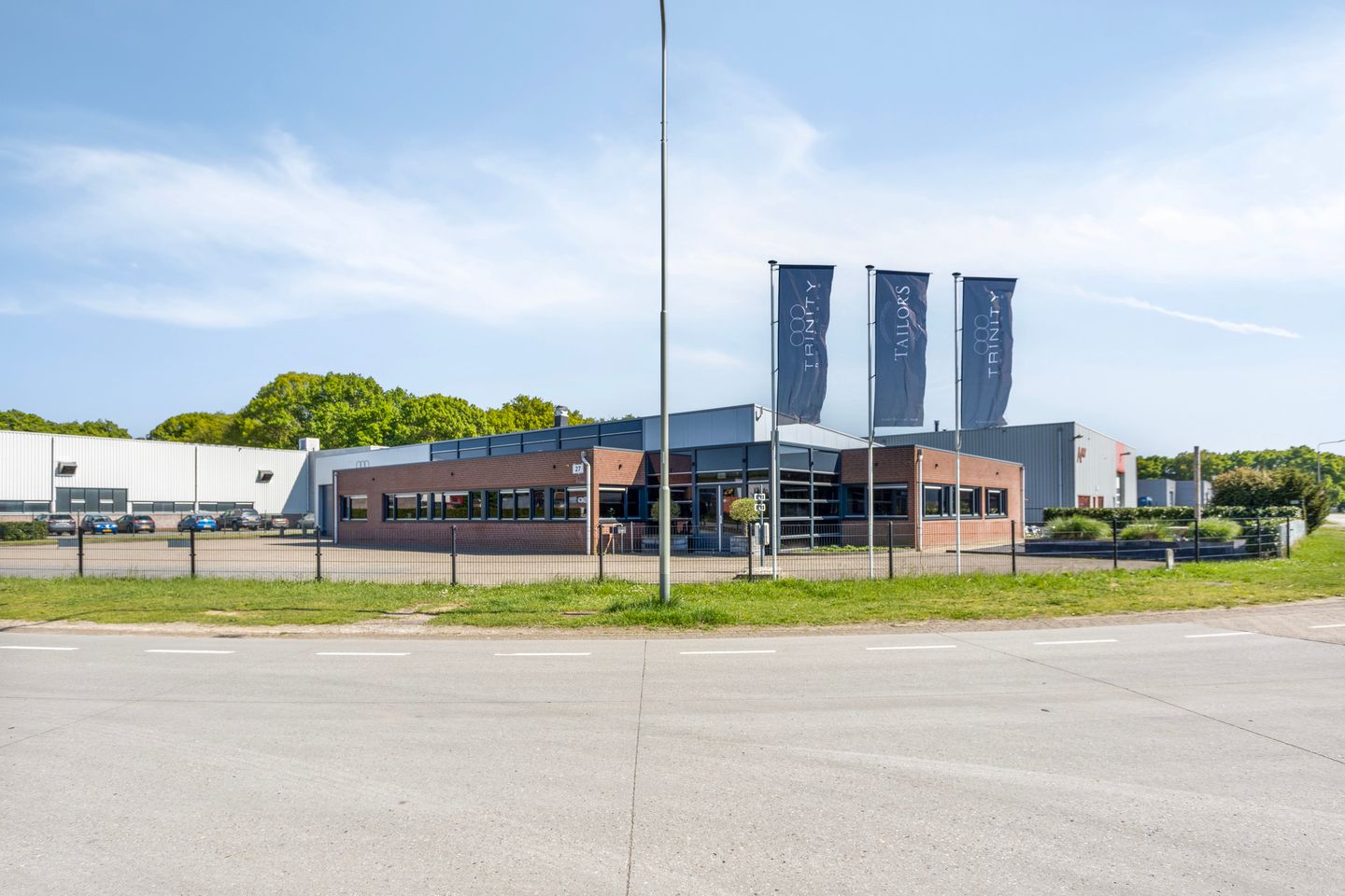 View photo 1 of De Groote Heeze 27