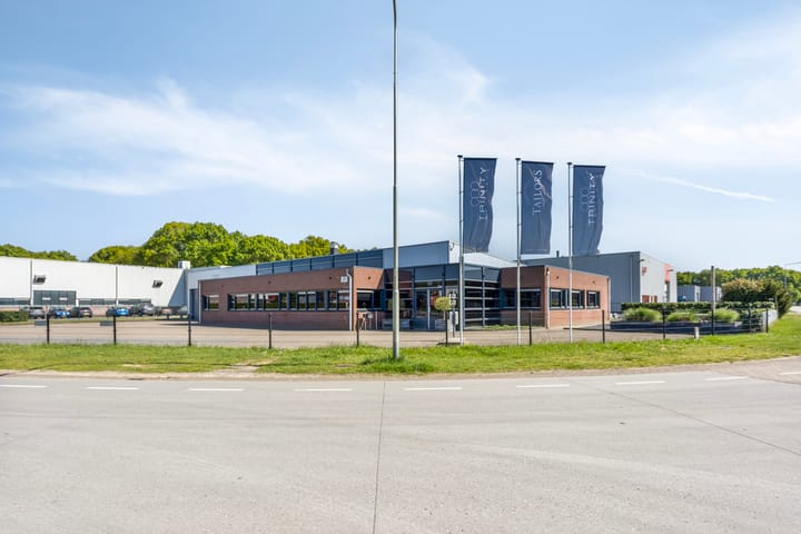 De Groote Heeze 27, Heijen