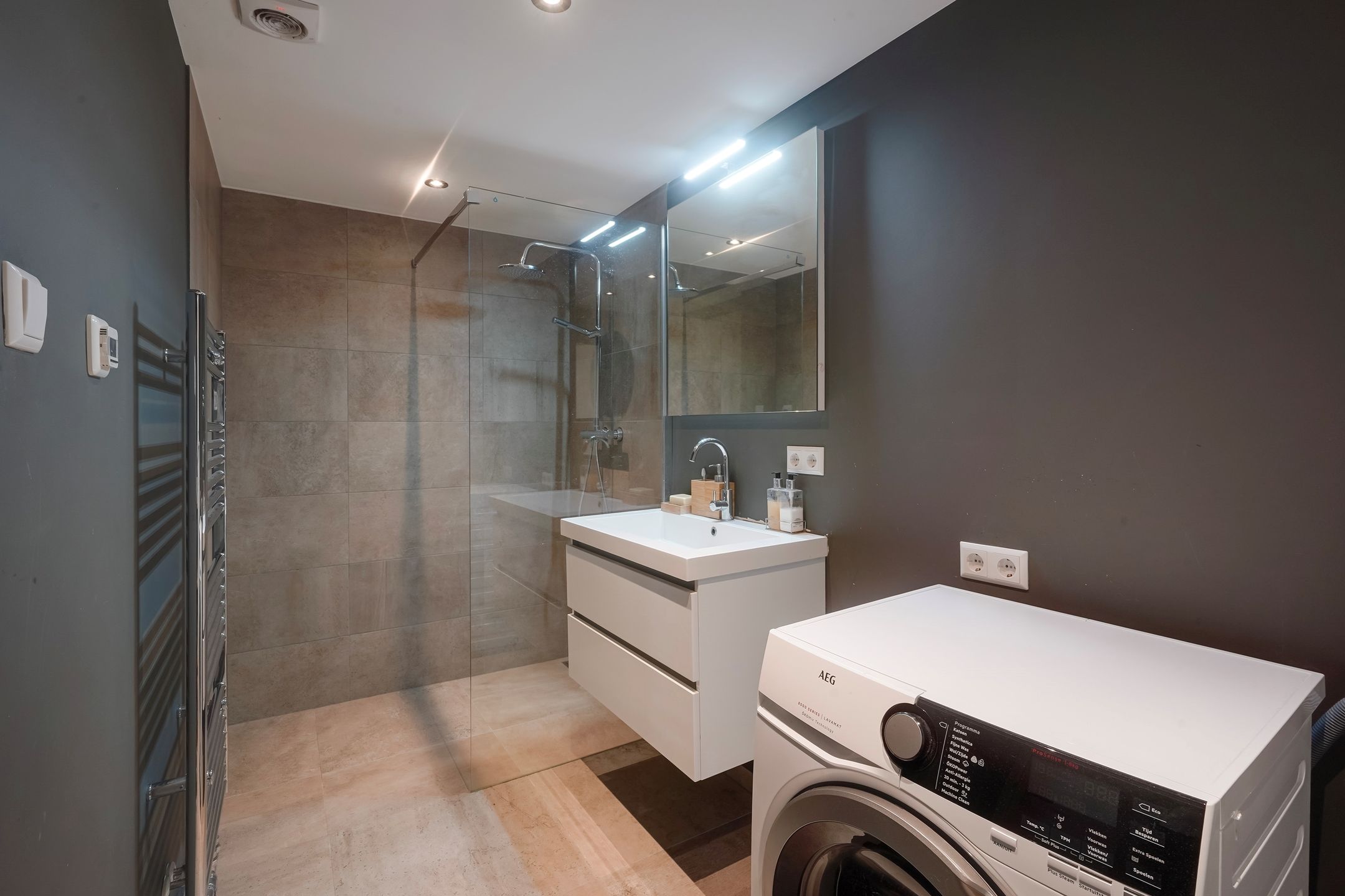 Foto 18 van Jacob Catsstraat 1-B