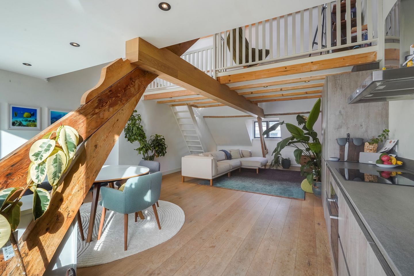 Foto 49 van Jacob Catsstraat 1-B