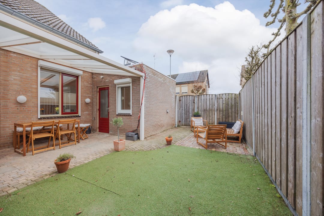 Foto 32 van van Aldenbruggenstraat 1